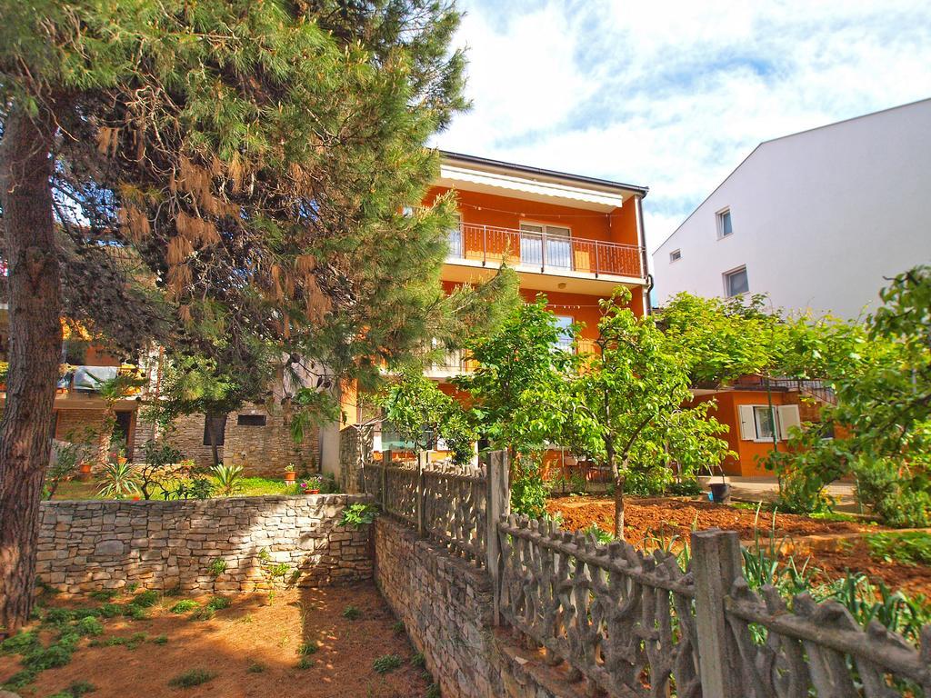 Apartments Branko 1348 Pula Luaran gambar