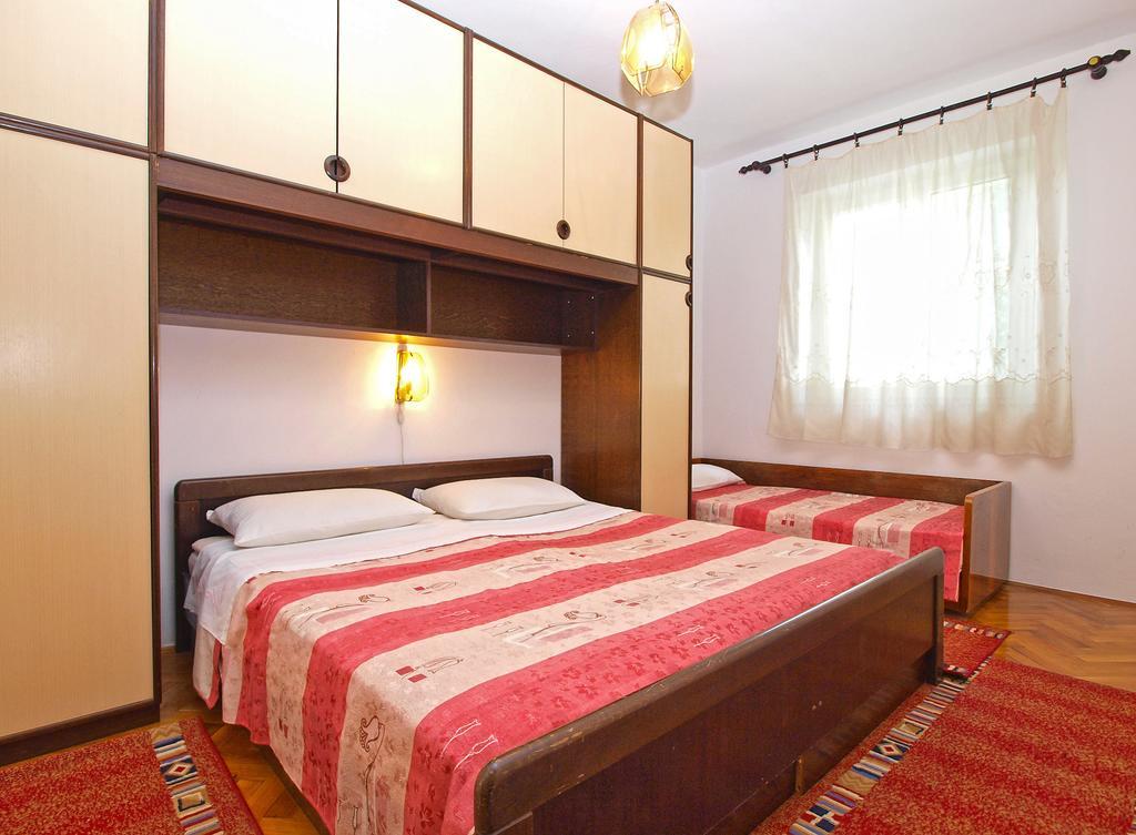 Apartments Branko 1348 Pula Luaran gambar