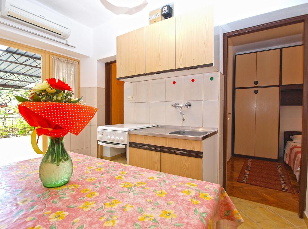 Apartments Branko 1348 Pula Luaran gambar